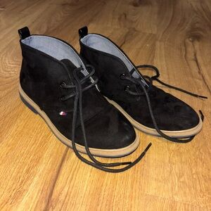 Tommy Hilfiger Black Chukka Boots